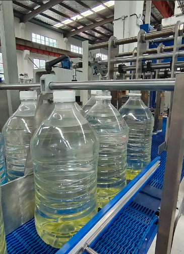 PE Film Shrink Wrapping Machine: Enhancing Packaging Efficiency and Product Quality