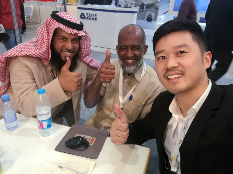 Hot Selling Save Cost Fully Automatic 500ml Mineral Water Beverage Bottle Production Line Filling Machines manufacture